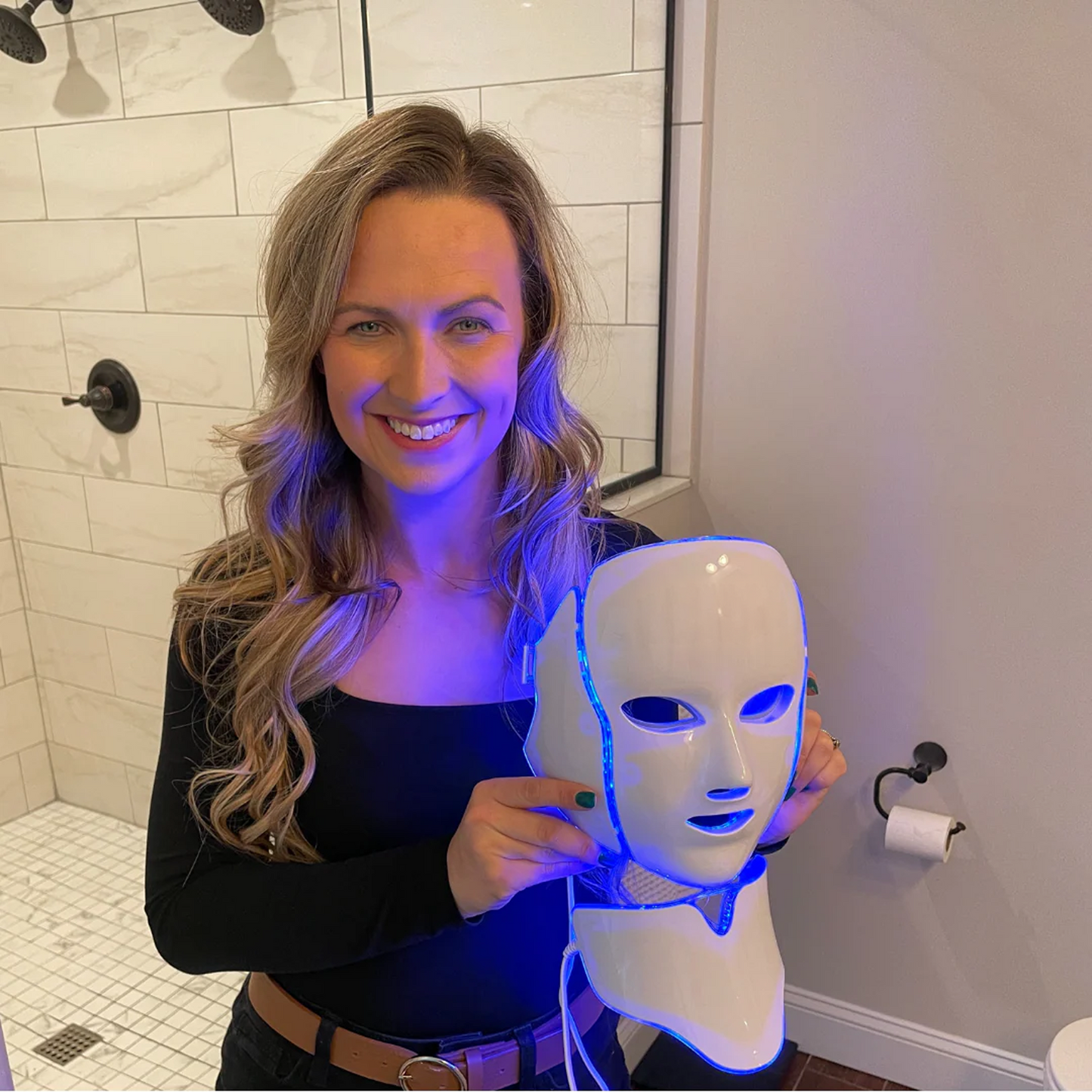 Non-Invasive Face Lifting Mask with LED Light Therapy